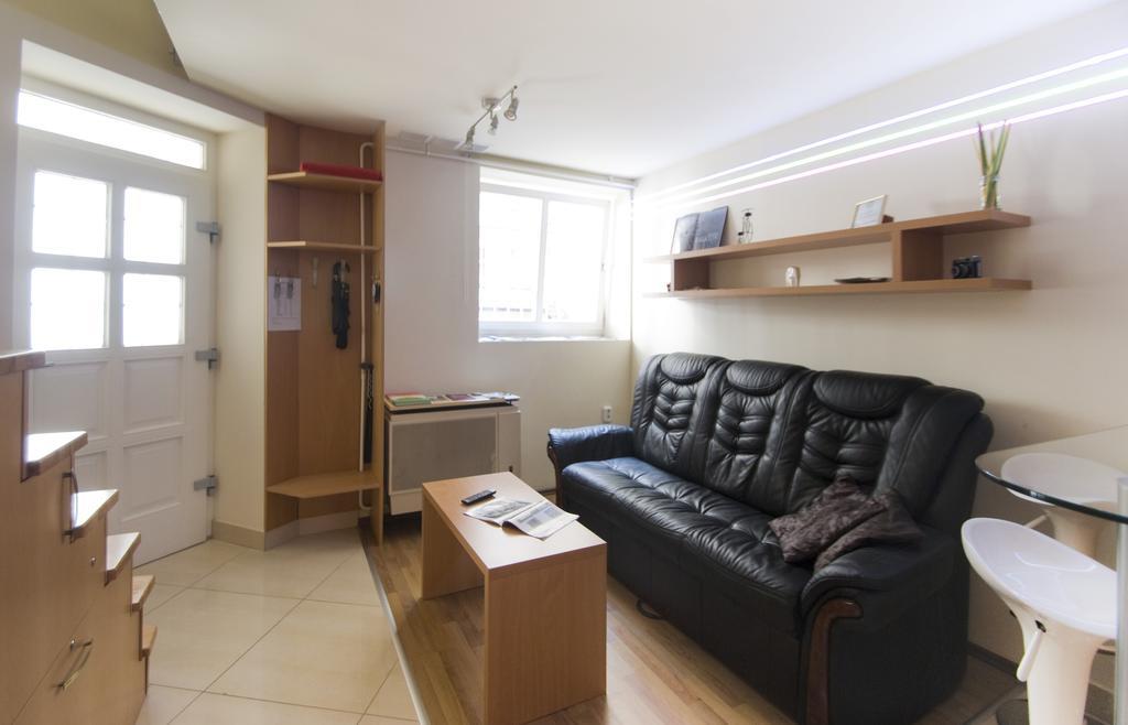 Central Budapest Apartment Room photo